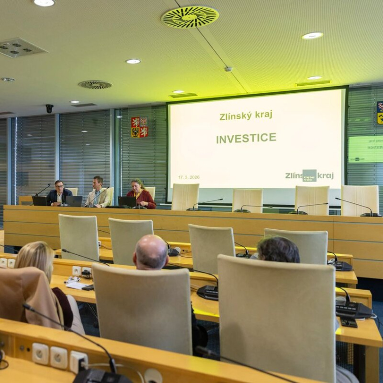 Kraj představil stavebním firmám investice a zakázky pro letošní rok