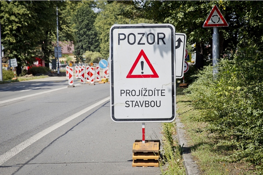 Rada schválila silniční stavby za téměř 64 milionů