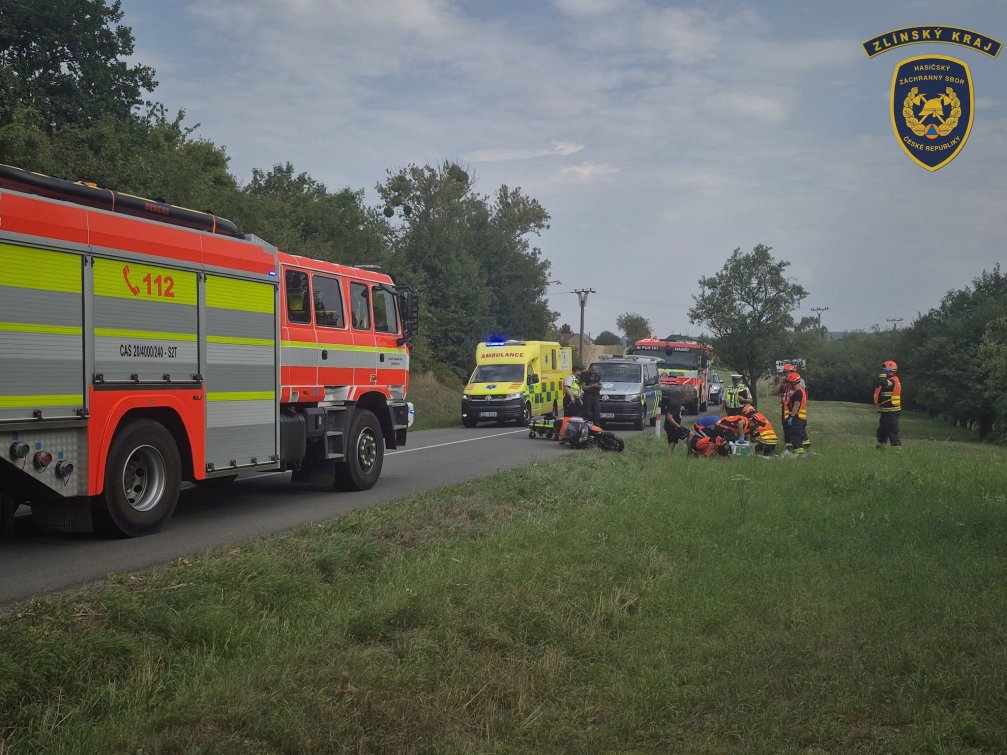 Pro řidiče motocyklu museli dojet záchranáři