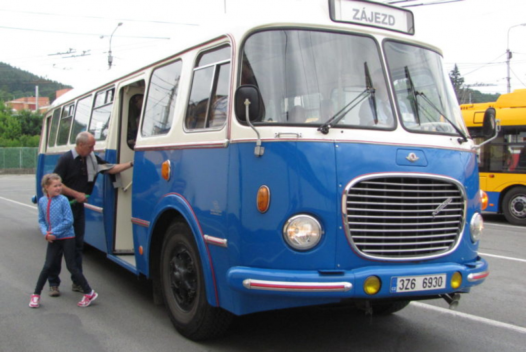 O květnových svátcích budou po Zlíně a Otrokovicích jezdit historické trolejbusy a autobusy