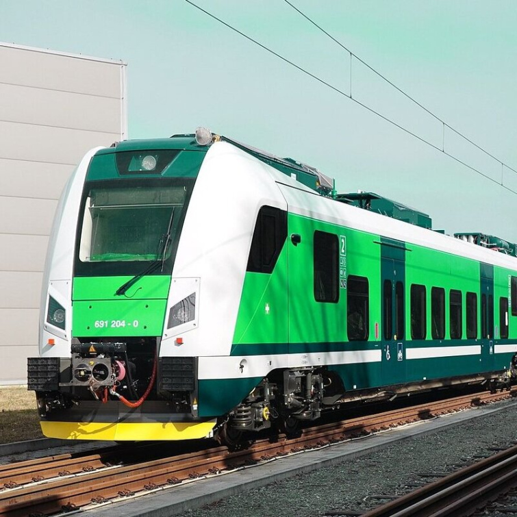 Zlínský kraj získal 1,7 miliardy na bateriové a elektrické vlaky. Ekologické soupravy mají nahradit dieselové od roku 2029