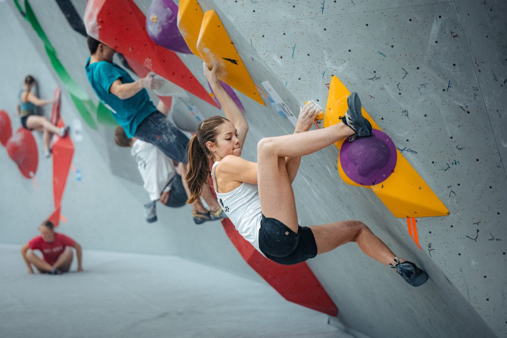 Zlínští lezci uspěli na mistrovství republiky. Ze závodů si odvezli zlato i bronz