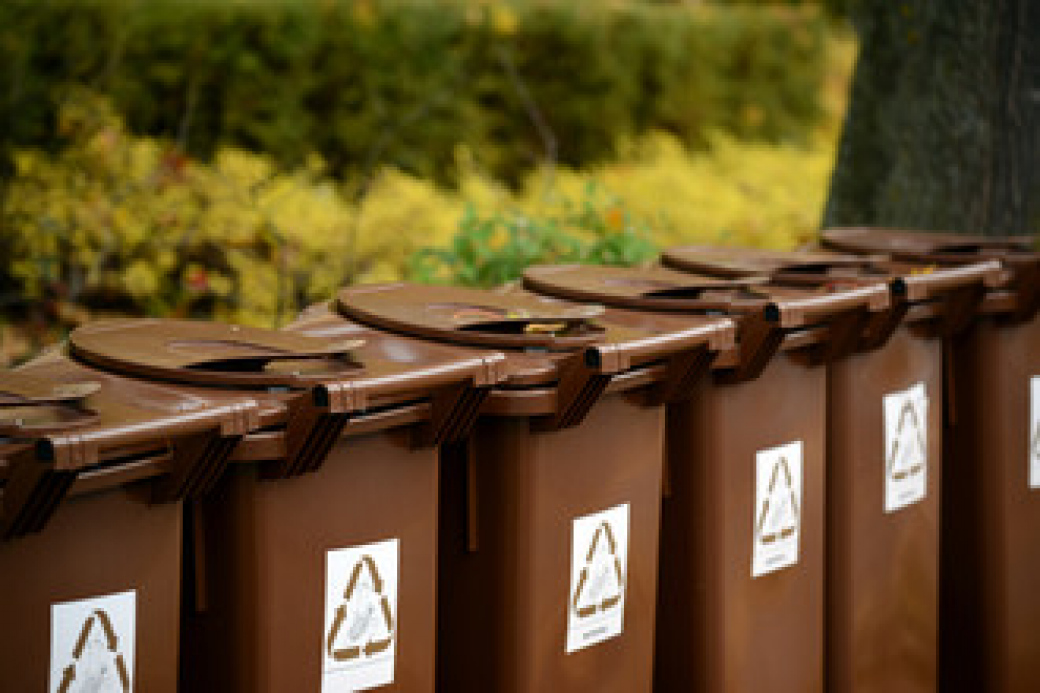 Rožnovská radnice rozdá  tisíc nádob na bioodpad