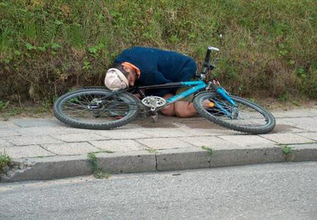 Opilý cyklista srazil chodce. Hrozí mu pokuta až 50 tisíc korun 
