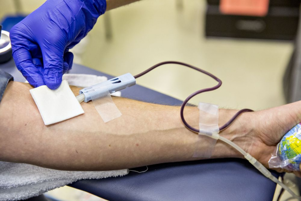 Odběry krve byly v květnu už bez omezení, nemocnice Zlínského kraje zaznamenaly velkou přízeň dárců