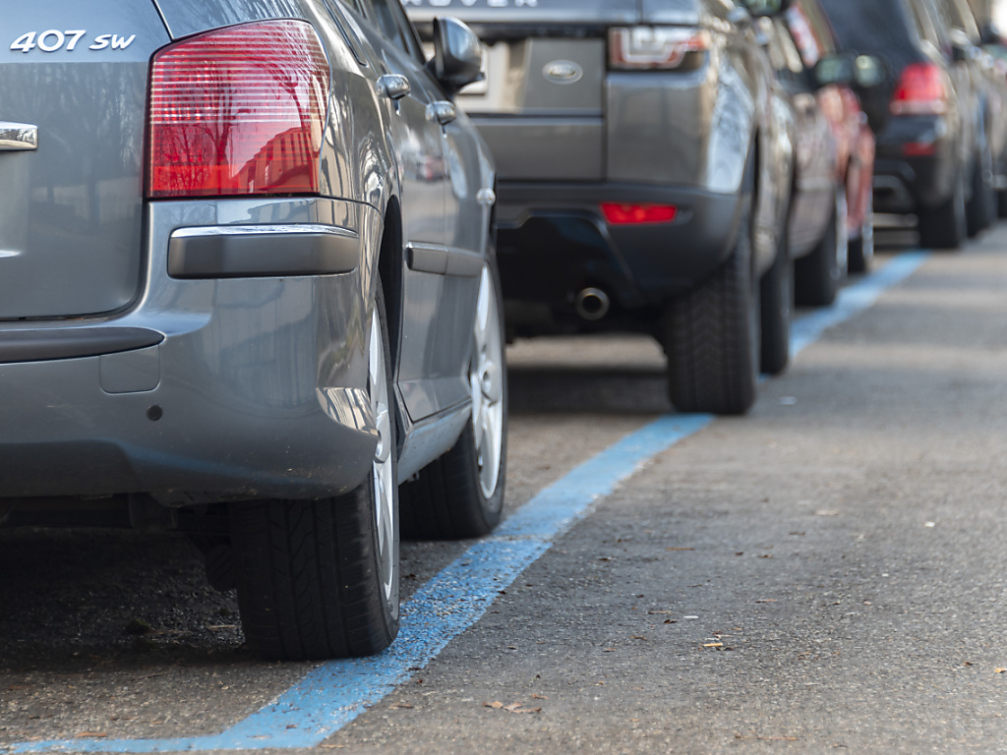 Ucpaný ValMez: Policisté zajistili průjezd automobilu s rodící ženou