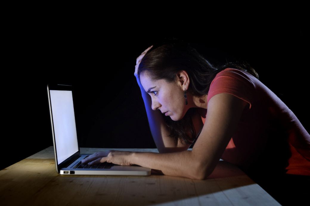 Polovina mladých lidí by měla raději svět bez internetu, zjistila britská studie