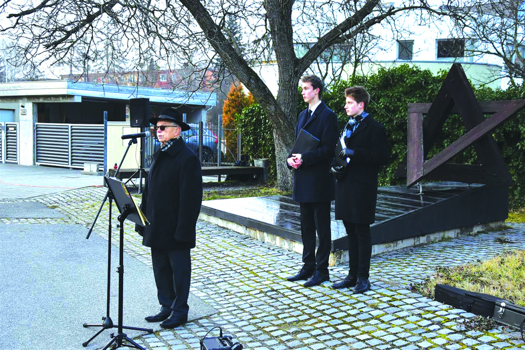 Valašské Meziříčí si připomnělo památku obětí holocaustu