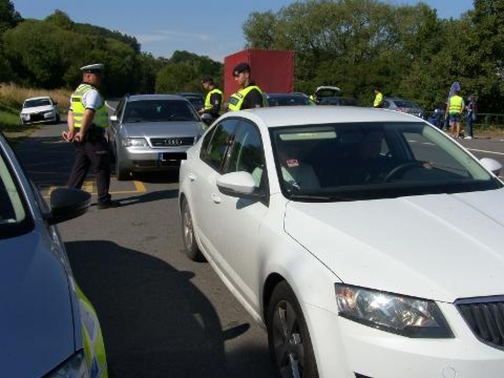 Během Masters of Rock odhalili policisté 40 opilých řidičů