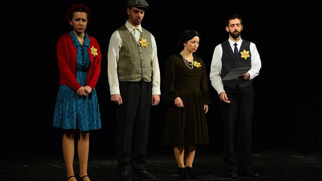 Divadelní představení „Mlčení“ připomene studentům výročí vypálení židovské synagogy