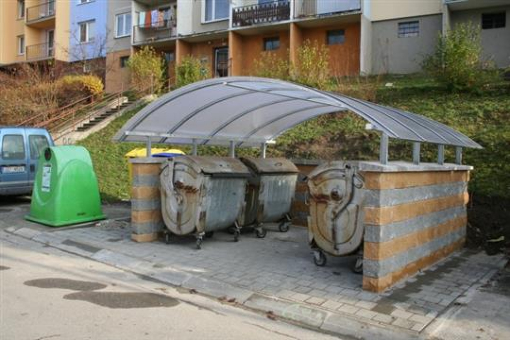 Složenky na „popelnice“ přijdou do schránek v květnu