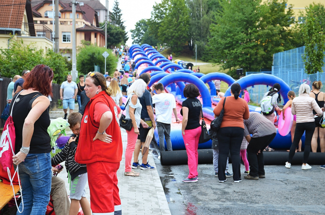 Obří skluzavka se letos do Valmezu znovu vrátí. Tentokrát na dva dny