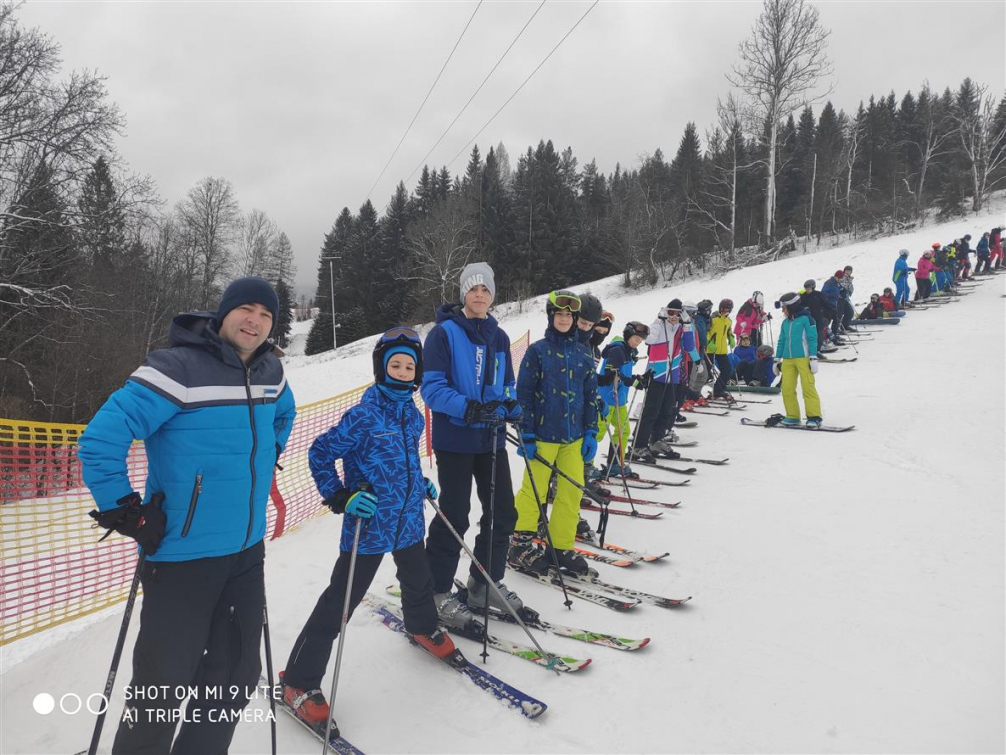 Školáci ze Srbska si užili lyžařský kurz na Kyčerce