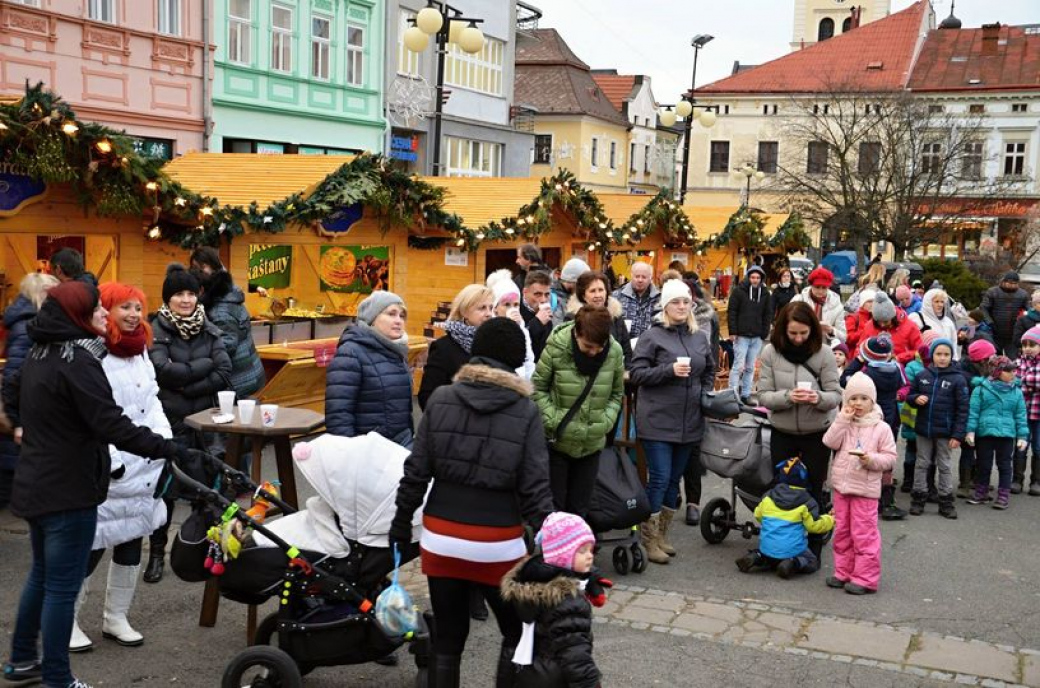 Vánoční trhy začnou ve ValMezu třetí adventní neděli, budou skromnější