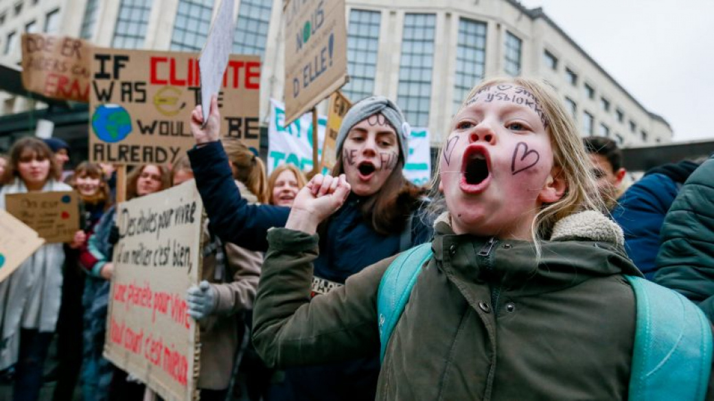 Studenti na Vsetíně pořádají stávku za klima. Přidat se má každý