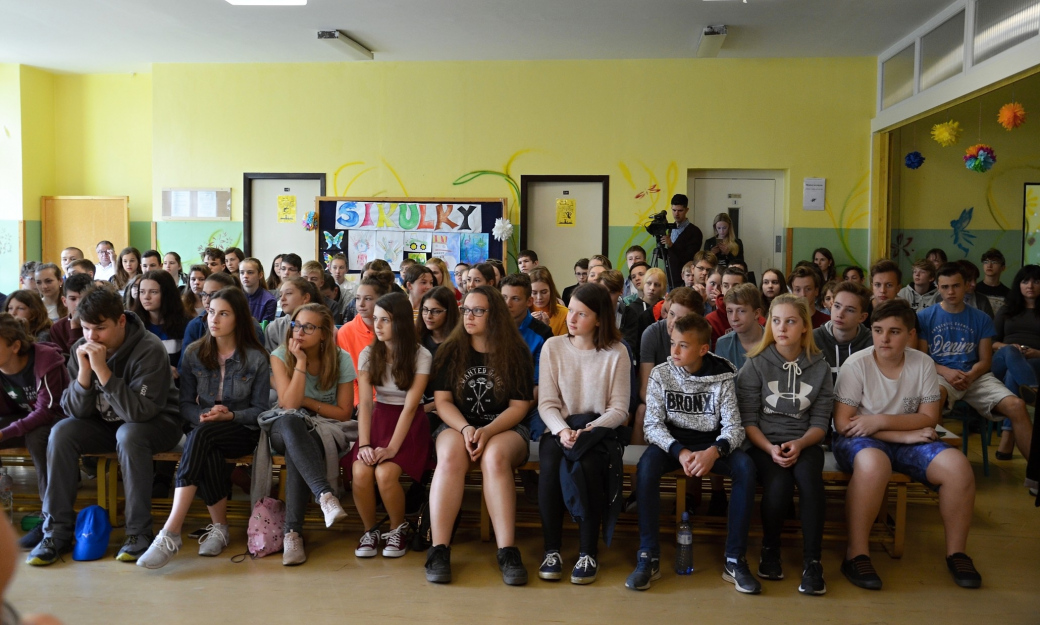 Žáci místních základních škol debatovali s vedením města