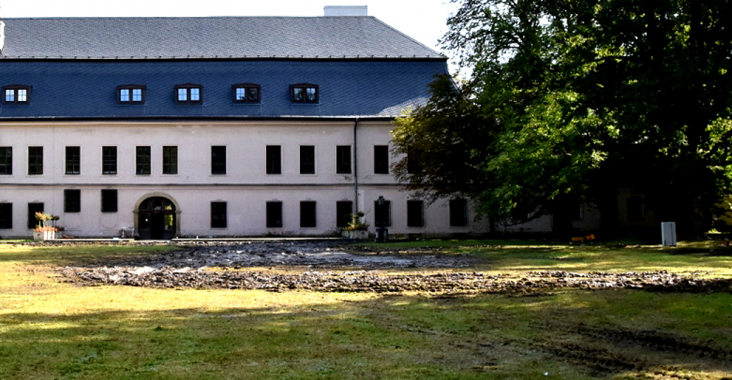 Práce na obnově parku zámku Kinských už začaly