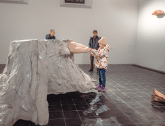 Komentovaná prohlídka výstavy Petrifikácia Marka Halásze