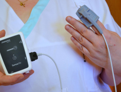 Plicní ambulance v Nemocnici AGEL Valašské Meziříčí má nový přístroj pro diagnostiku poruch dýchání ve spánku