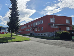 Nové šatny i osvětlení na meziříčském letním stadionu