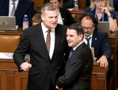 Nejdřív paraziti, teď méněcenní lidé. Motoristé si nelámou hlavu ani s políčkem od Babiše