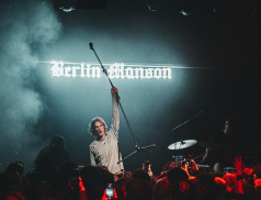 Do Vrátnice míří kapely Berlin Manson a Oměj