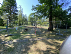Rožnovský dolní park čeká proměna. Přibude nové dětské hřiště