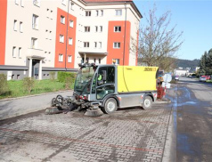 Vsetín prochází jarní očistou, následovat bude blokové čistění