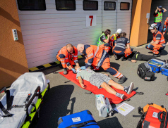 Cvičný traumaplán simuloval výbuch na diskotéce