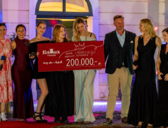 Charitativní Fashion Show pro KORUNKU POMÁHÁ vynesla téměř dvě stě tisíc korun na pomoc dětem a mobilnímu hospici