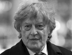 Zemřel zlínský rodák Tom Stoppard. Držiteli Oscara a Zlatého glóbu bylo 88 let