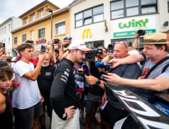 Byl to nejlepší závod v životě, rezervuji hospodu na celý týden, říká vítěz Barum rally Adam Březík