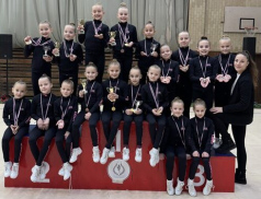 Gymaerobičky z Otrokovic zářily v Praze: z Poháru federací vezou 10 medailí a ovládly celou sezonu