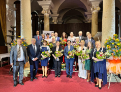 Kraj ocenil 15 pracovníků ve školství za jejich přínos pro výchovu mladé generace