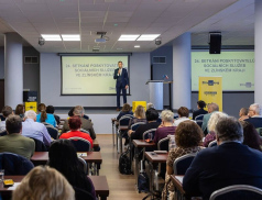 Zlínský kraj uspořádal setkání s poskytovateli sociálních služeb, hovořilo se o financování i legislativních změnách