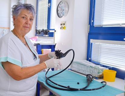V Nemocnici AGEL Valašské Meziříčí vyšetřují pacienty novým kolonoskopem