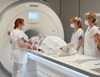Magnetická rezonance v Nemocnici AGEL Valašské Meziříčí slaví 5 let. Provedeno bylo více než 21 500 vyšetření