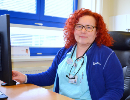 Primářka z Nemocnice AGEL Valašské Meziříčí varuje: Tichá epidemie ztučnění jater útočí už na třicátníky