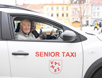 Senior taxi Valmez překonalo loni 9 000 kilometrů
