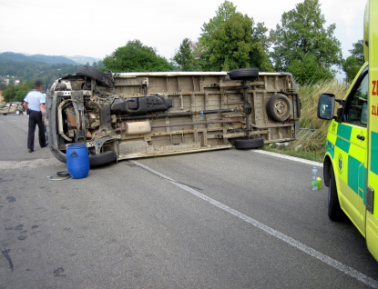 Vážná dopravní nehoda si vyžádala devět zraněných osob