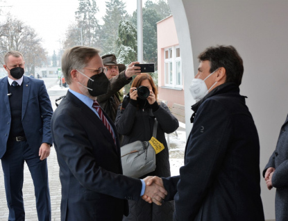 Premiér Petr Fiala navštívil Uherskohradišťskou nemocnici