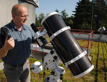 Astronom pomohl čínskému kolegovi