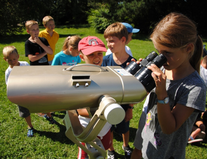 Děti si užijí léto s astronomií