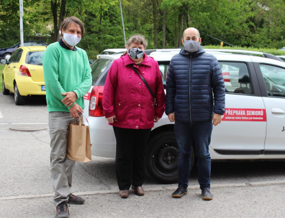 „Senior taxi“ v úterý 12. května odjezdilo 10 000 jízdu