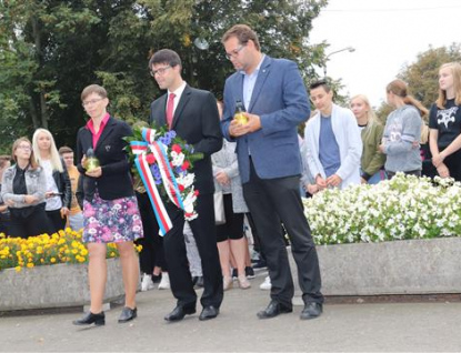 Pietním aktem uctily desítky lidí Tomáše Garrique Masaryka