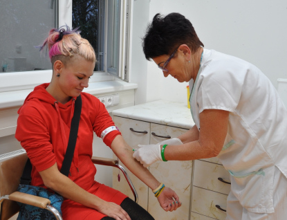 Zdravý podzim s VZP zahájil ve Vsetínské nemocnici odběr krve od dobrovolných dárců