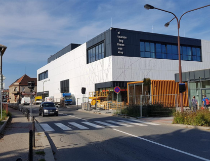 Pozor na změny dopravního značení v okolí obchodní galerie