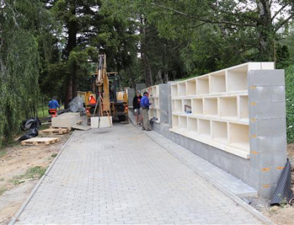 Na městském hřbitově staví nové kolumbárium
