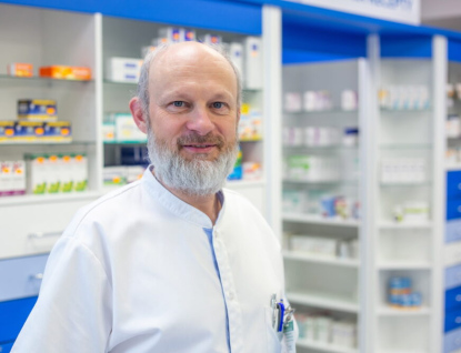 „Dříve běžná měsíční zásoba antibiotik nevydrží ani týden,“ říká vedoucí vsetínské lékárny
