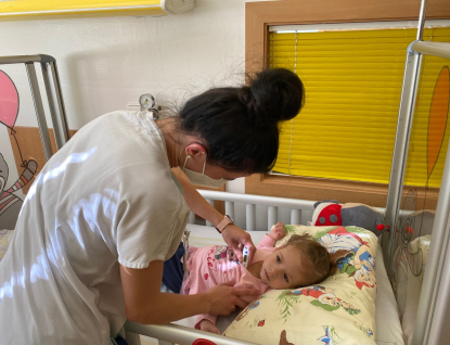 Nárůst počtu nemocných, omezení provozu dětského oddělení Vsetínské nemocnice